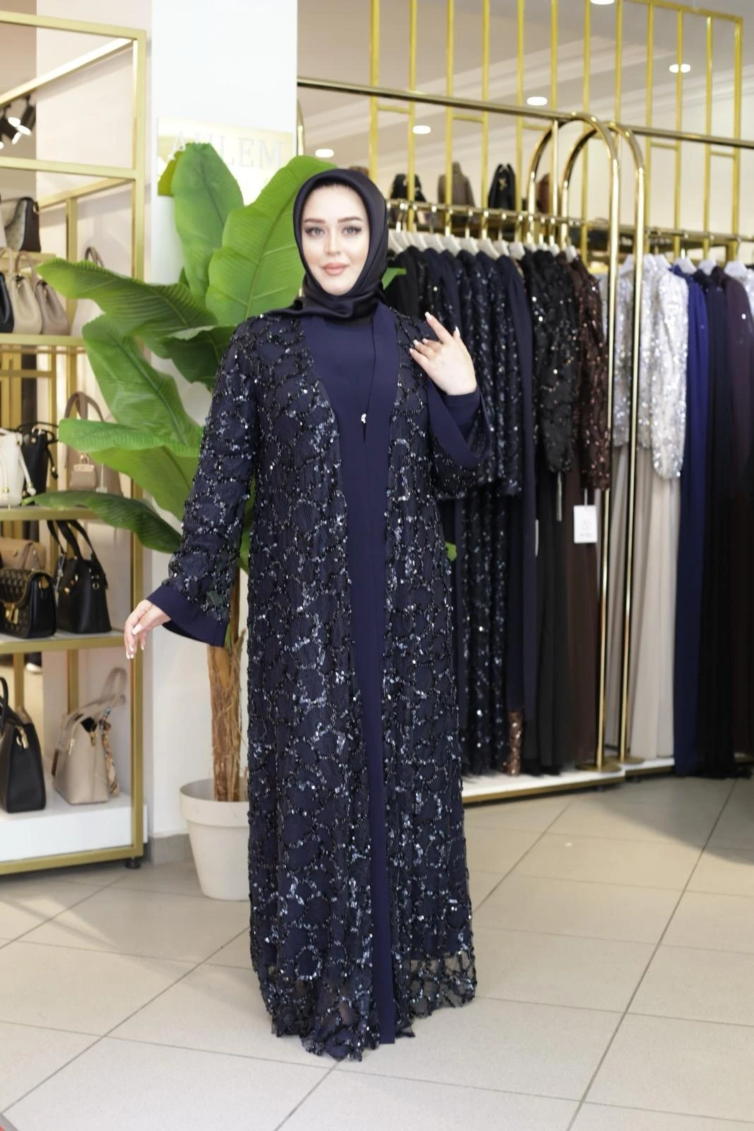 GECE IŞILTISI ABAYA TAKIM 820 KOD